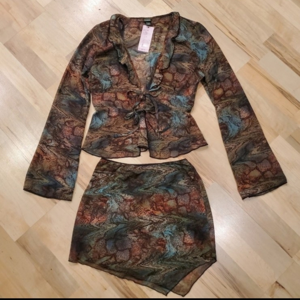 NWT Wild Fable Skirt and Blouse...selling as a set